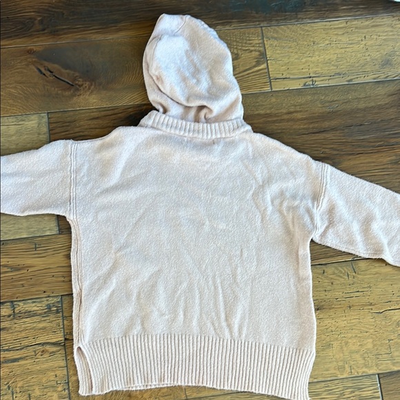 Chloe + Cyrus Cozy Sweater Hoodie - Picture 5 of 8